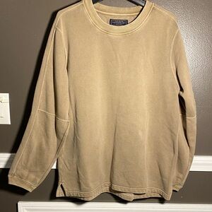 Susquehanna Trail Washed Tan Crew Neck Men's Sweatshirt Collar-Sleeve Detailed